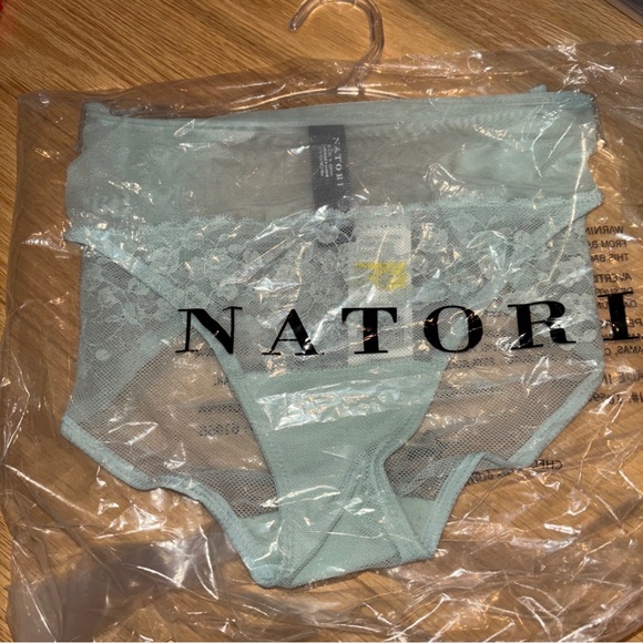 Natori cherry blossom mesh floral panty mint color - Picture 6 of 7